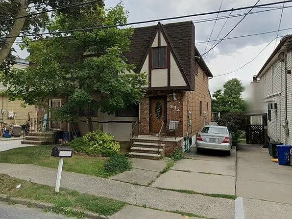 332 Kell Ave, Staten Island, NY 10314