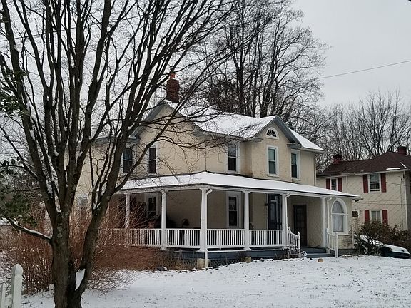 3rd image of 1126 Trewellyn Ave