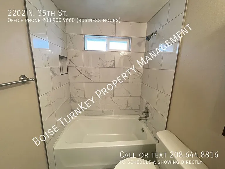 2202 N 35th St — Photo 20