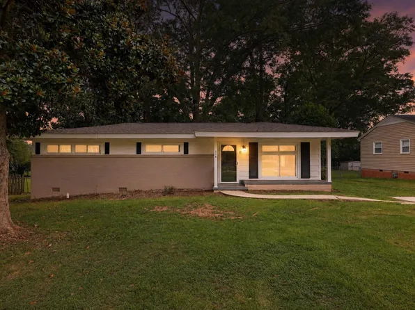 114 1st Ave, Spartanburg, SC 29302