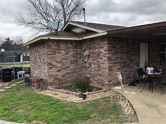 4th image of 5032 Borden Dr