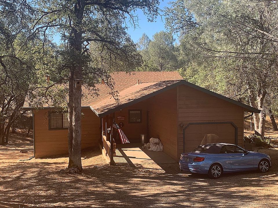 2nd image of 12876 Greenvalley Cir