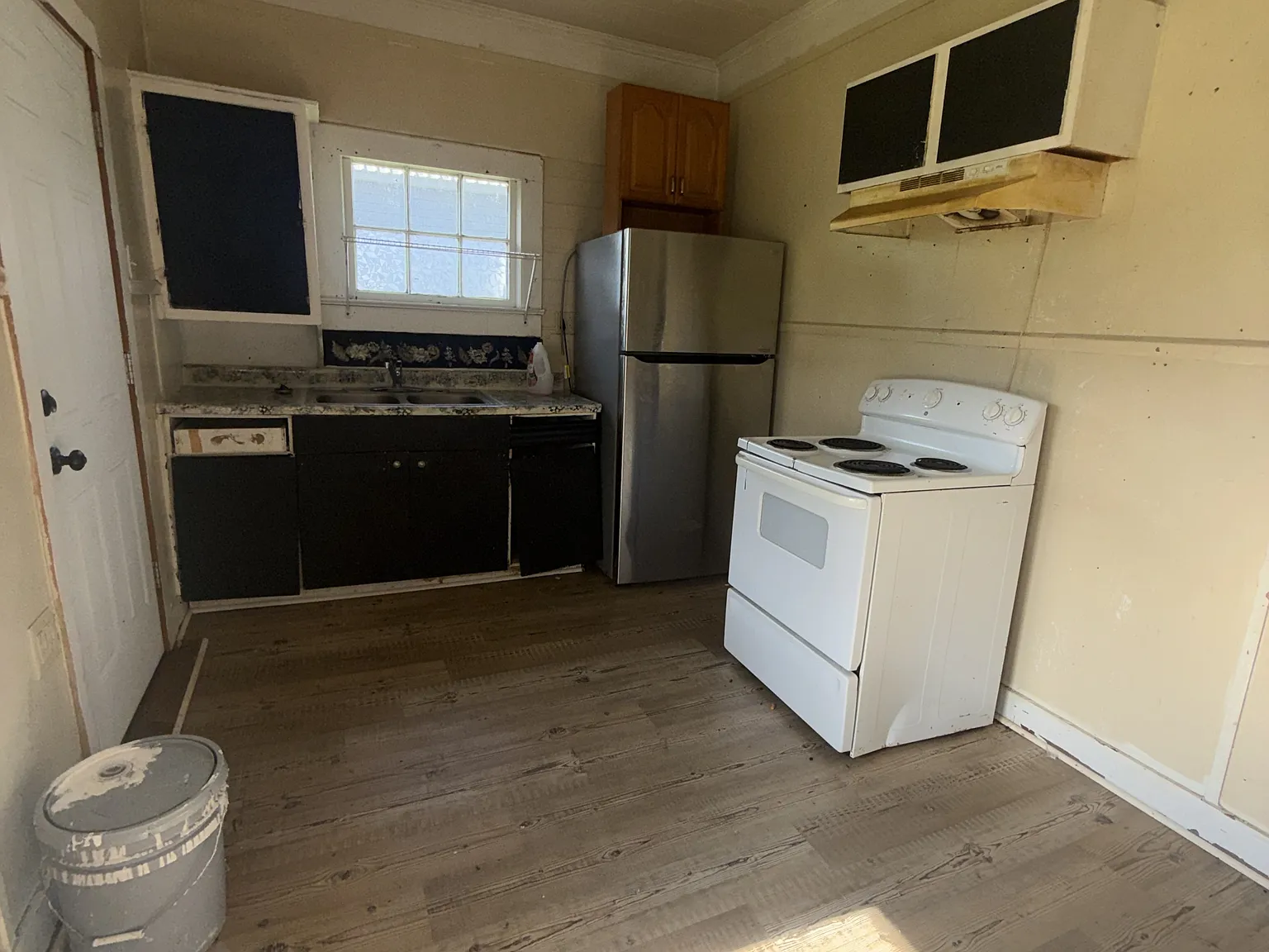 410 Hawthorne Street - 1 — Photo 2