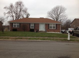 110 Oakwood Dr, Nicholasville, KY 40356
