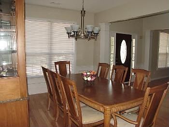 3rd image of 356 Broombridge Way