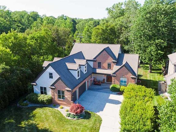 3rd image of 3022 Sandy Oaks Ln