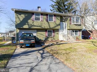31 Sherman St, Hanover, PA 17331