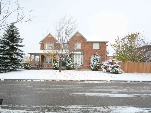 4825 Fulwell Rd, Mississauga, ON L5M 7J8