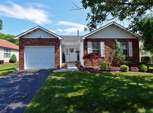 11 Suffolk Way, Marlboro, NJ
