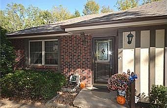 4th image of 912 Citadel Dr