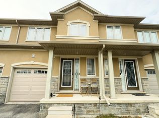 615 Rymal Rd E #33, Hamilton, ON L8W0B6