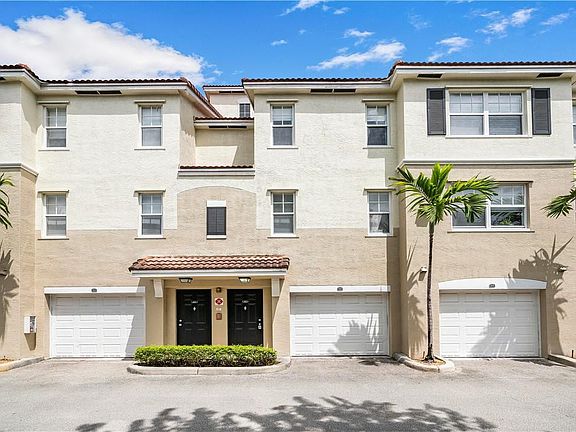2nd image of 5880 W Sample Road #203