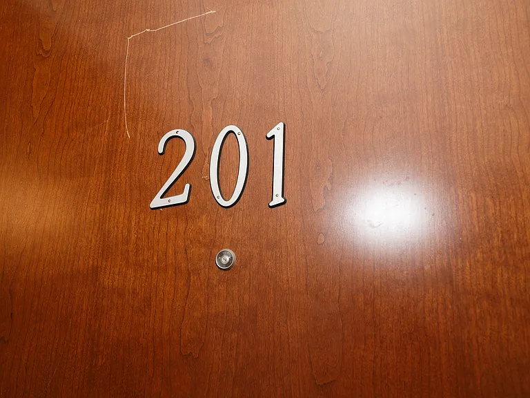 University 16 — Photo 36