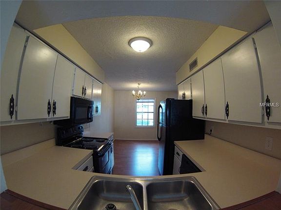 4th image of 4798 Coquina Key Dr SE