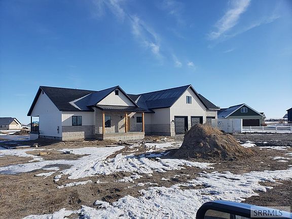 2nd image of 3780 Driftwood Dr