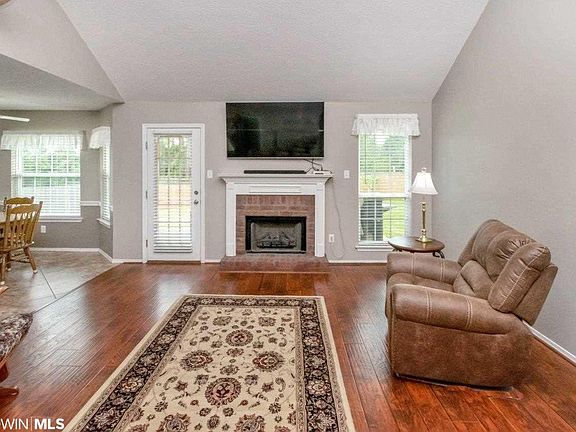 3rd image of 9551 Homestead Dr S #34
