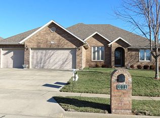 3773 W Broadmoor St, Springfield, MO 65807