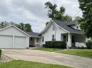 145 E Church St, Kewanee, IL 61443