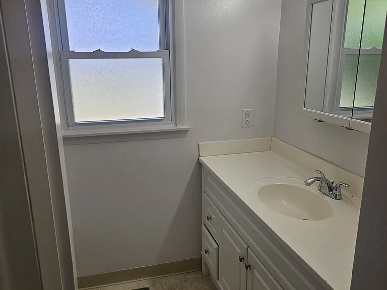 401 Church Rd — Photo 14