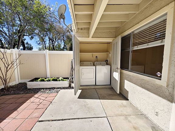 5th image of 26222 Los Viveros #201