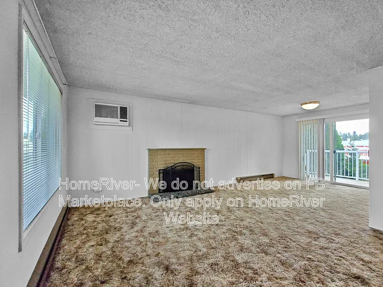 8808 N Calispel St — Photo 3