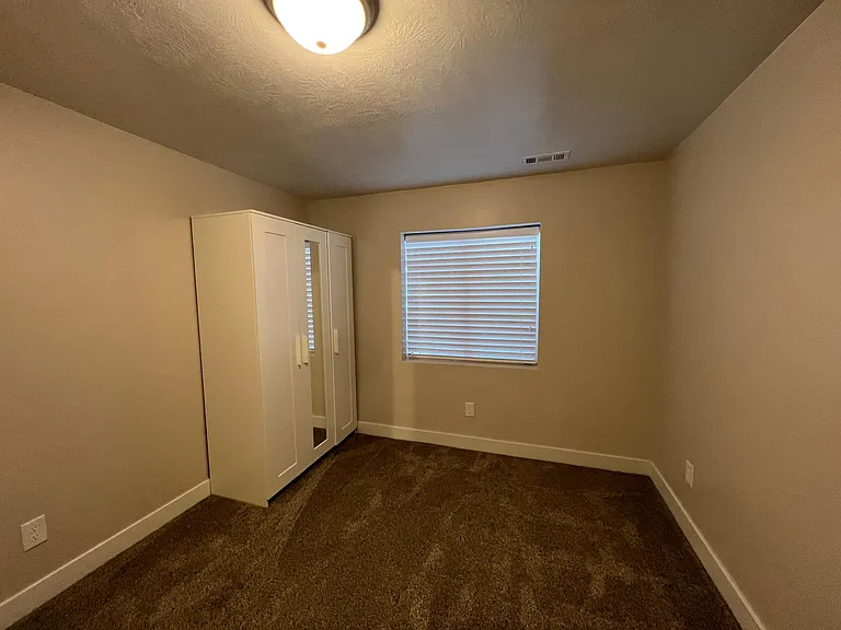 4687 E Silver Mountain Rd — Photo 11