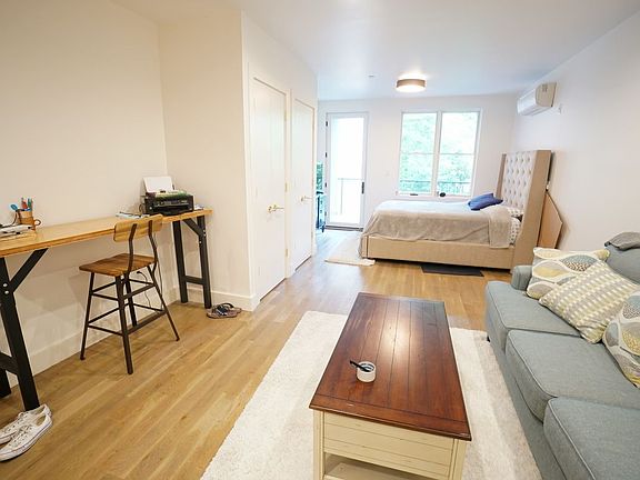 2nd image of 709 Sterling Pl APT 3