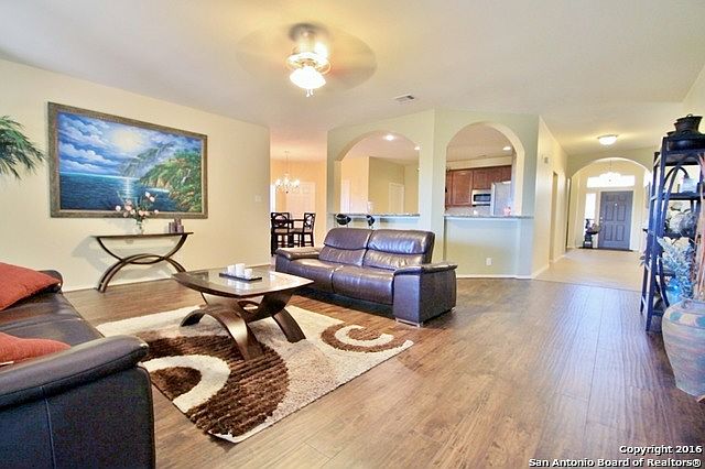 1st image of 514 Parkmont Ct