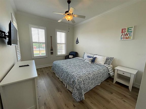 3rd image of 13941 Clubhouse Dr #315