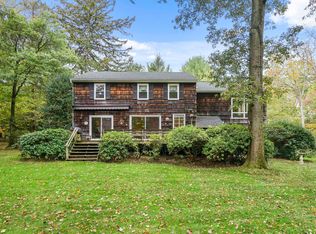 71 Hawthorne Way, Hartsdale, NY 10530