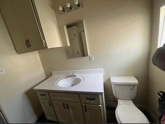 4th image of 24768 4th St #1 & 3