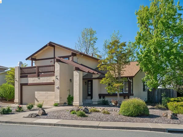 211 Meadowlark Way, Hercules, CA 94547