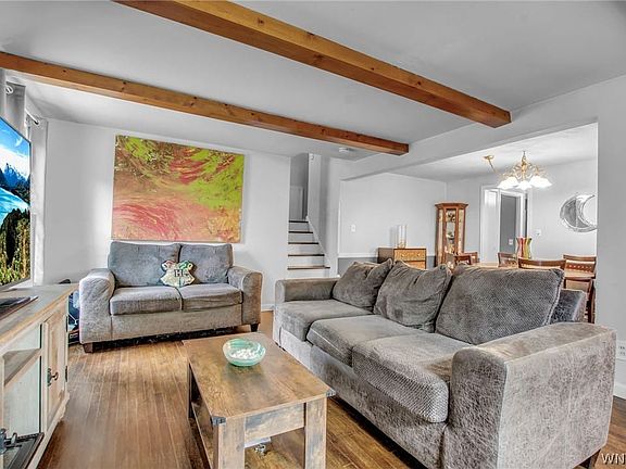 2nd image of 45 Canterbury Ct
