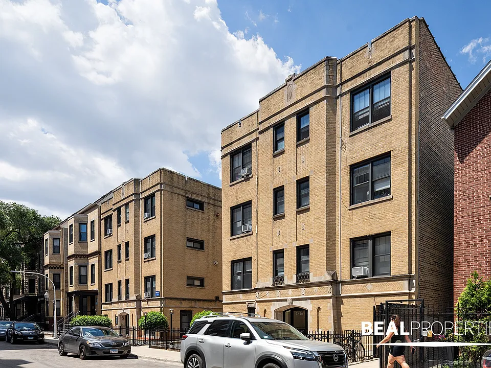 2840-46 N Orchard