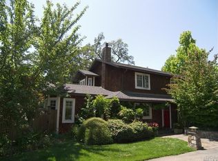 639 4th St E, Sonoma, CA 95476