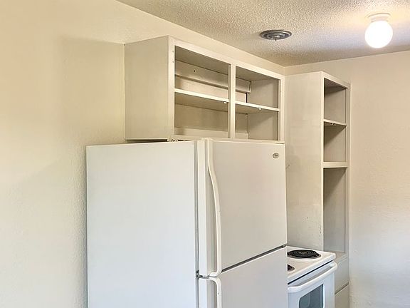 5th image of 1147 Neal Dow Ave #3