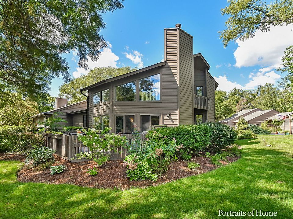 104 Shoreline Ct, Saint Charles, IL 60174 Zillow