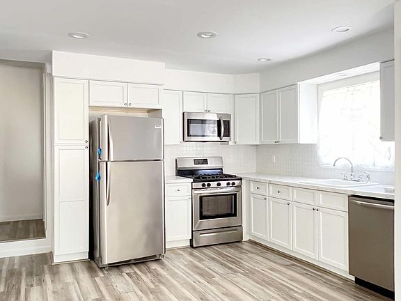 2nd image of 528 Eltingville Blvd #1F