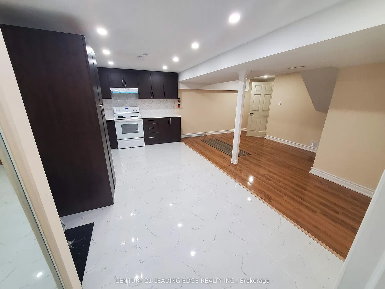 2 bed, $1,650 — Photo 3