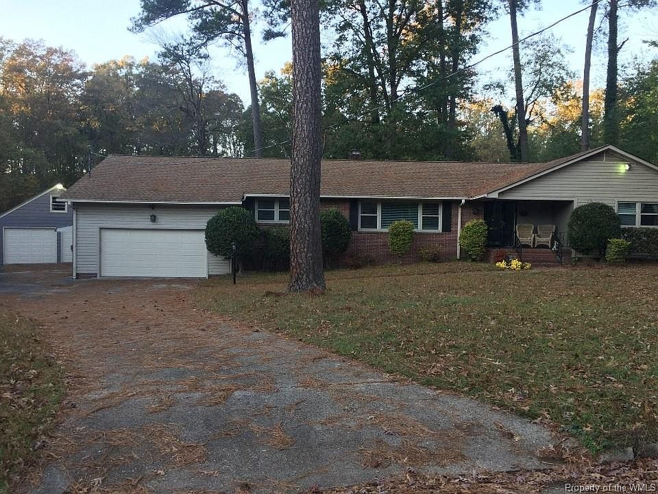 1st image of 12 Woolridge Pl