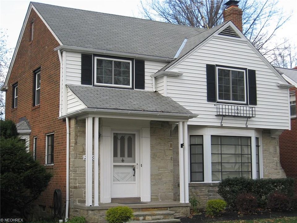 1st image of 21219 Lake Shore Blvd