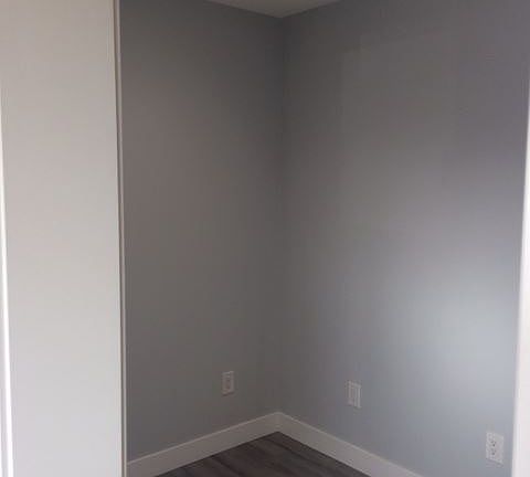 4th image of 6610 Heliotrope Ave