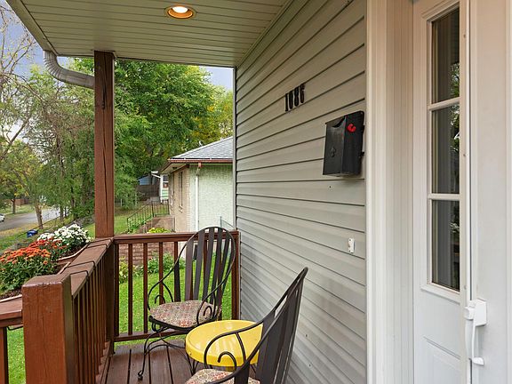 2nd image of 1086 McLean Ave