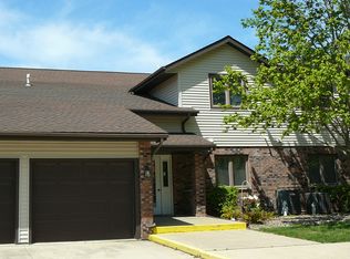1804 Golfview Dr UNIT 4, Streator, IL 61364