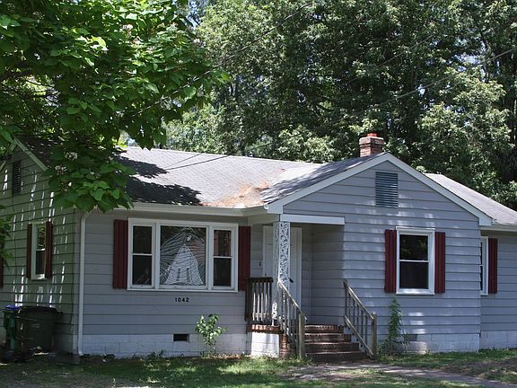 3rd image of 1042 Barlen Dr