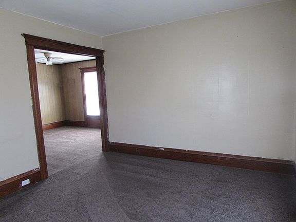 4th image of 80 Sturges St #2