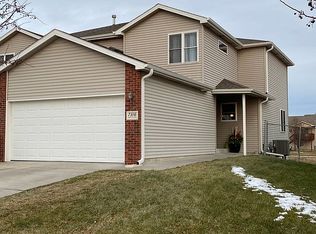 7316 N 17th Ct, Lincoln, NE 68521