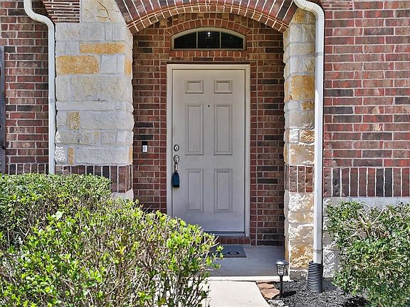 2nd image of 830 W Tide Bay Cir