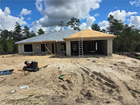 25 Statice Ct, Homosassa, FL 34446