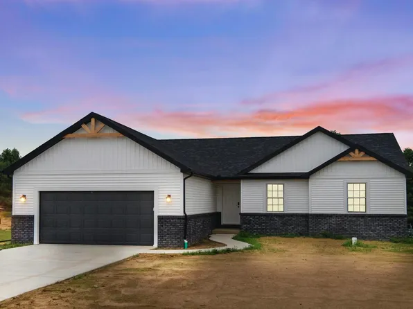 4951 N Cranbrook Rd, North Webster, IN 46555